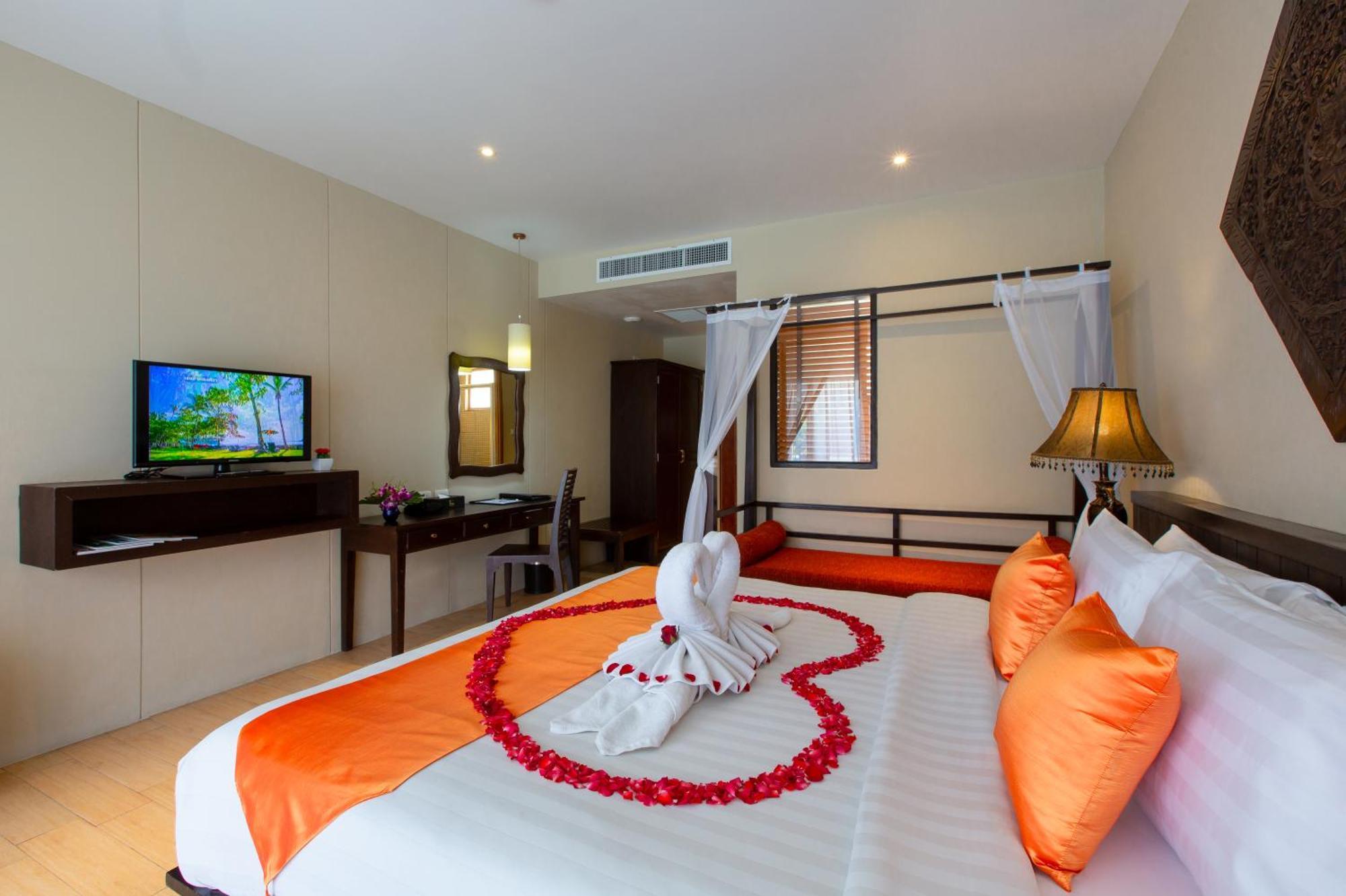 Blue Bay Resort - Access To Pool And Beach-Phuket & Krabi Ko Yao Eksteriør billede Deluxe Room